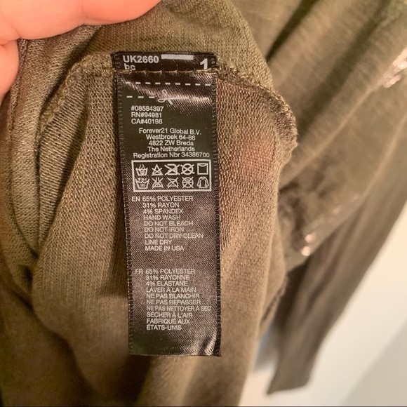 XXI Forever 21 Long Sleeve Top Olive Green Sequins - Picture 9 of 9